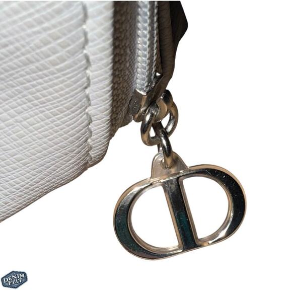 Christian Dior Grey/Silver Nylon Cosmetic/Makeup Pouch/Bag w/Silver Logo Plate - Picture 9 of 11